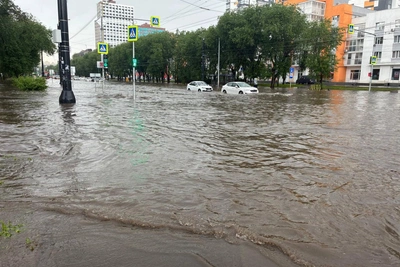Норматив соблюдается: власти Челябинска о потопе на Братьев Кашириных