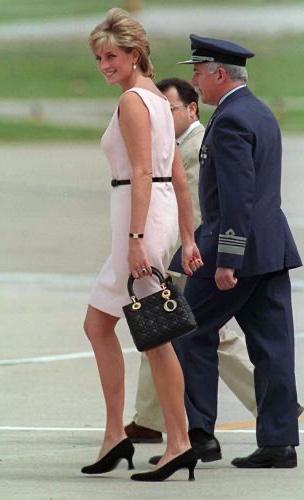 Принцесса Диана с сумкой Lady Dior
