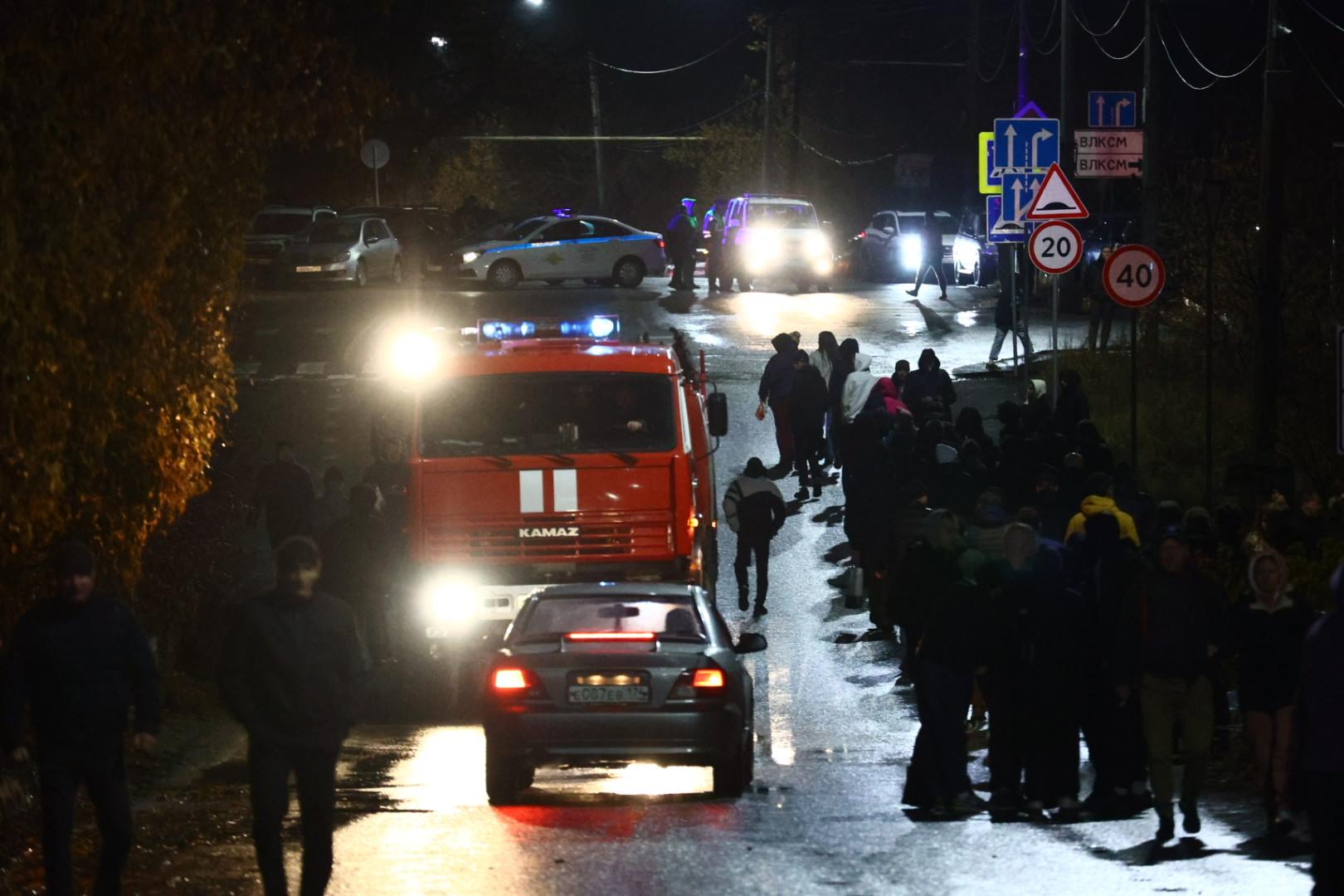 В Коркино во время массовых беспорядков два человека получили огнестрельные ранения