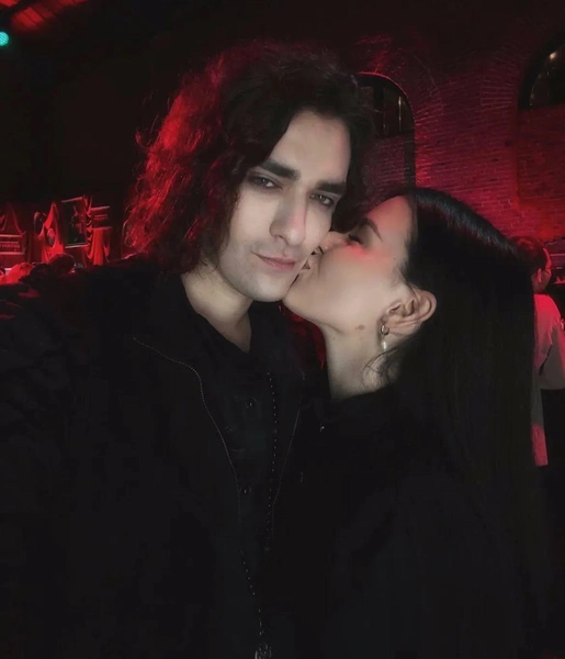 Олег Шепс счастлив рядом с возлюбленной