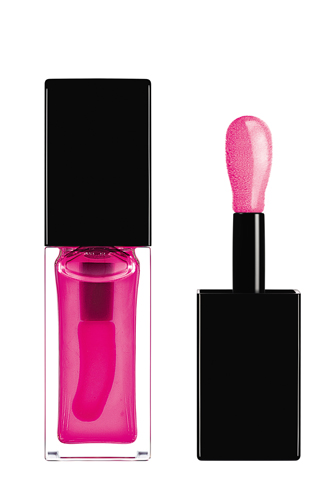 Масло для губ Point D’Encrage Huile Irresistible Pour Les Levres Lip Oil, Lancôme. Формула на 38% состоит из пяти растительных масел, богатых жирными кислотами, которые увлажняют, смягчают и делают губы более объемными.