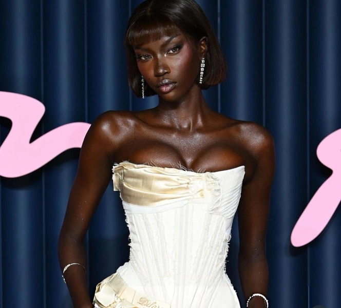 Анок Яй | marieclaire.kz