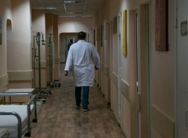 В Хакасии от коронавируса умер 26-летний врач | ya62.ru