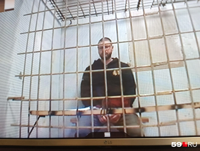 Андрей Волосатых принимал участие в судебном заседании по видеосвязи из СИЗО | Источник: Кирилл Хафизов