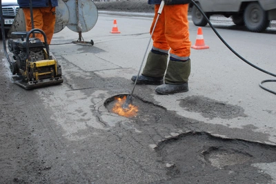 В Туле идёт срочный ямочный ремонт дорог