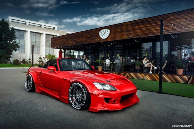 А так машина выглядела, когда ей владел гонщик | Источник: Аркадий Цареградцев / Vk.com