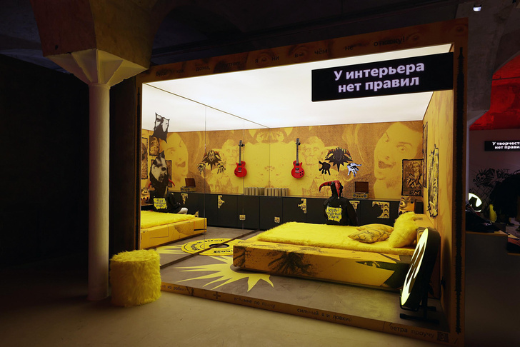 Панки хой: на «Винзаводе» открылась выставка, посвященная панк-року