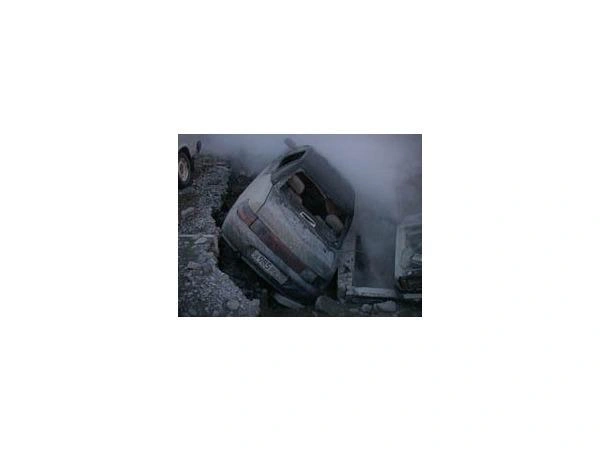 В Приморском районе в кипяток провалились люди (фото) | www.fontanka.ru
