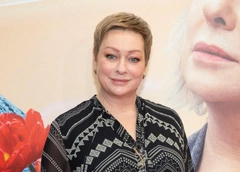 Мария Аронова содержит мужа-домохозяина: «Деньги у него есть. Он не просит у меня, это унизительно»