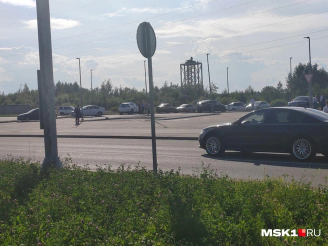 Tesla Романа Старовойта, в которой его нашли мертвым | Источник: Михаил Мечев / MSK1.RU