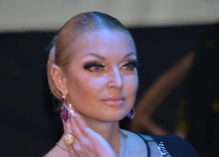 Анастасия Волочкова обвинила бывшего мужа в ограблении