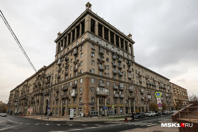 У домов на Кутузовском проспекте богатая история | Источник: Артем Устюжанин / MSK1.RU
