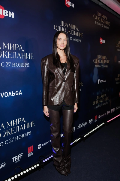 Анастасия Решетова | www.starhit.ru