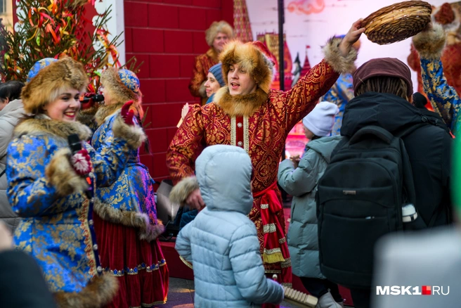 Рассказываем, в каких парках Москвы устроят гуляния на Масленицу и будут угощать бесплатно блинами | Источник: Артем Устюжанин / MSK1.RU