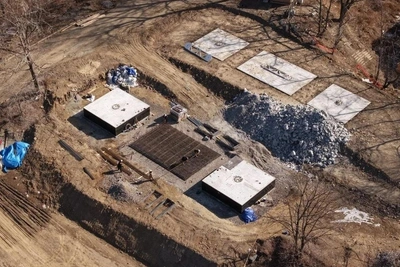 Во Владивостоке стартовал монтаж 55-метрового колеса обозрения