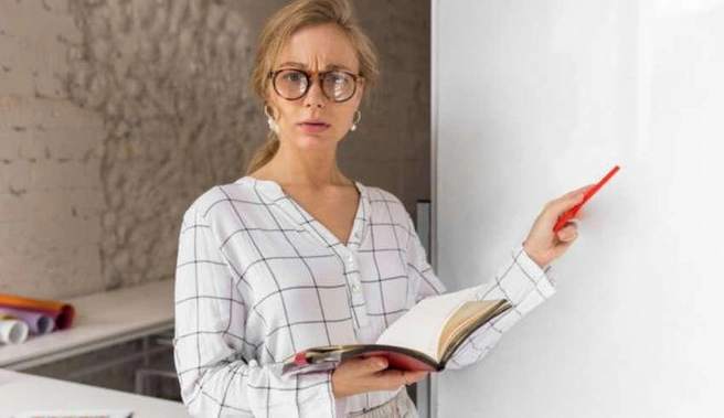 Комиссия уполномочена рассматривать конфликты между педагогами и другими участниками образовательного процесса | Источник: Nk-tv.com