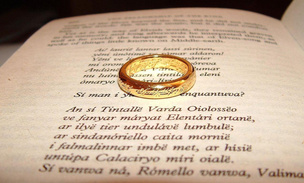 Вторая жизнь Средиземья: как главный роман Толкина адаптировали в разных жанрах