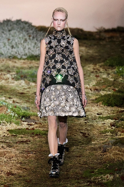 Alexander McQueen | Источник: IMAXTREE