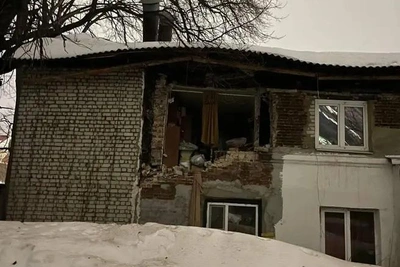 В Рязани жильцов дома с обрушившейся стеной переселили