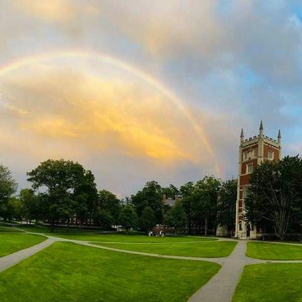 Школьник не знает, вернется ли он в Россию | Источник: bowdoincollege / Instagram.com (соцсеть запрещена на территории РФ)