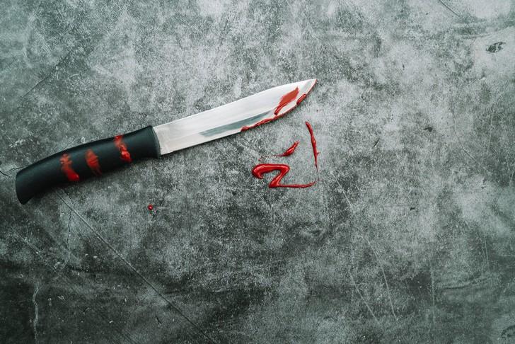 Мать девочки, изрезавшей ножом одноклассницу, винит школу: «На место моей дочери придет другая»