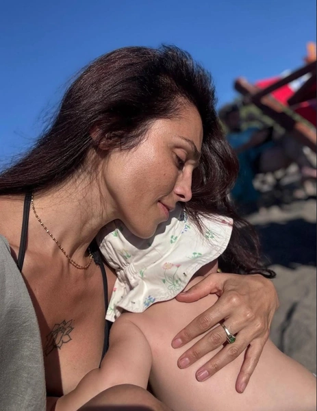 Сати строгая мама, но при этом она ни в чем не ограничивает единственную наследницу