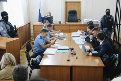 В Кемерове осудят черных риелторов и работника МФЦ за продажу квартир умерших