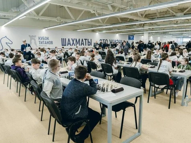Организуют турнир Федерация Шахмат, ВСМПО-АВИСМА и благотворительный фонд «Эмпатия» | Источник: пресс-служба ВСМПО-АВИСМА