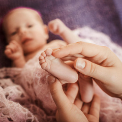 В Уфе женщина родила ребенка с 12 пальцами на ногах — это третий ее ребенок с подобной аномалией