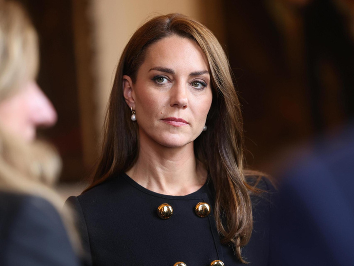 Несчастная принцесса: почему поклонники королевской семьи снова обвиняют Кейт Миддлтон