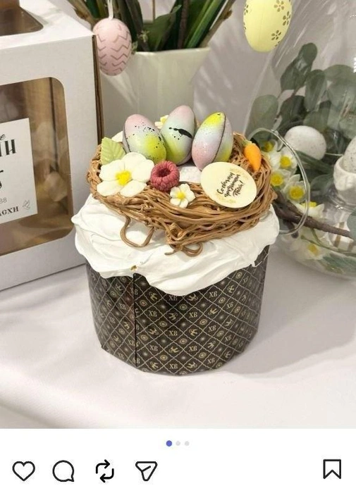Непонятно, из чего свили гнездо, но оно точно съедобное | Источник: dessert_tlt / Instagram (экстремистская организация, деятельность запрещена на территории РФ)