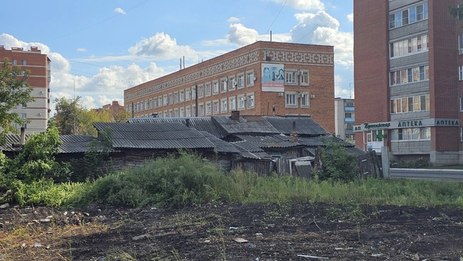 А так со стороны улицы Пушкина | Источник: Дарья Никитченко / 45.RU