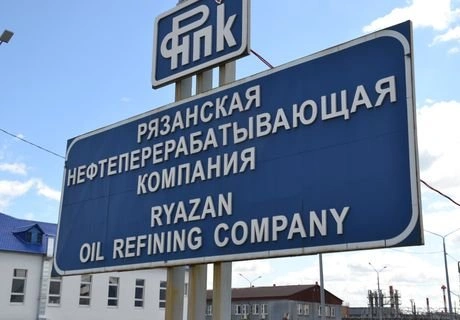 «Роснефть» резко сократила отгрузку бензина с РНПЗ | ya62.ru