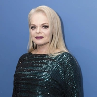 Что случилось с квартирой Ларисы Долиной: все о скандале вокруг певицы