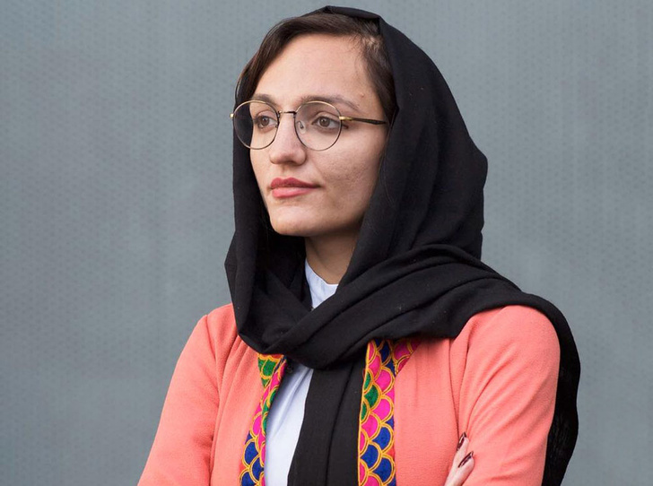 Фото №1 - Под угрозой смерти и тюрьмы: история борьбы самой молодой женщины-мэра в Афганистане