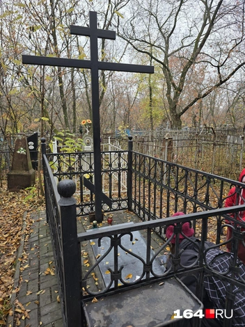 Мемориальная плита расстрелянным | Источник: Семен Коротов-Майбах / 164.RU