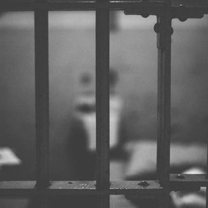 Подозреваемый в изнасиловании сбежал из колонии Талгара: что о нем известно