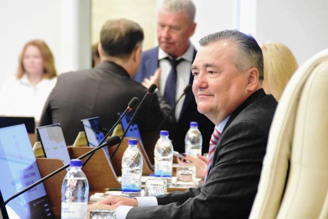 Пермский край продолжает системное развитие вопреки внешним вызовам, считает Валерий Сухих | Источник: пресс-служба Законодательного собрания Пермского края