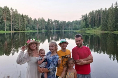 Chelyabinsk Family Raises Children with Paired Unusual Names