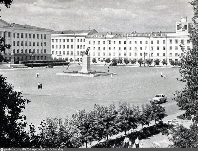 Площадь Ленина 1960–1965 гг. | Источник: Старый Курган / Vk.com