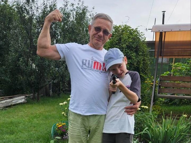 В спортзале Владимир — самый возрастной спортсмен | Источник: Владимир Зеленков