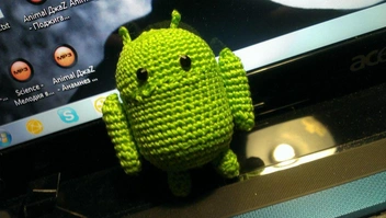 … и значок операционной системы Android | Источник: Koshambra's Workshop / Telegram