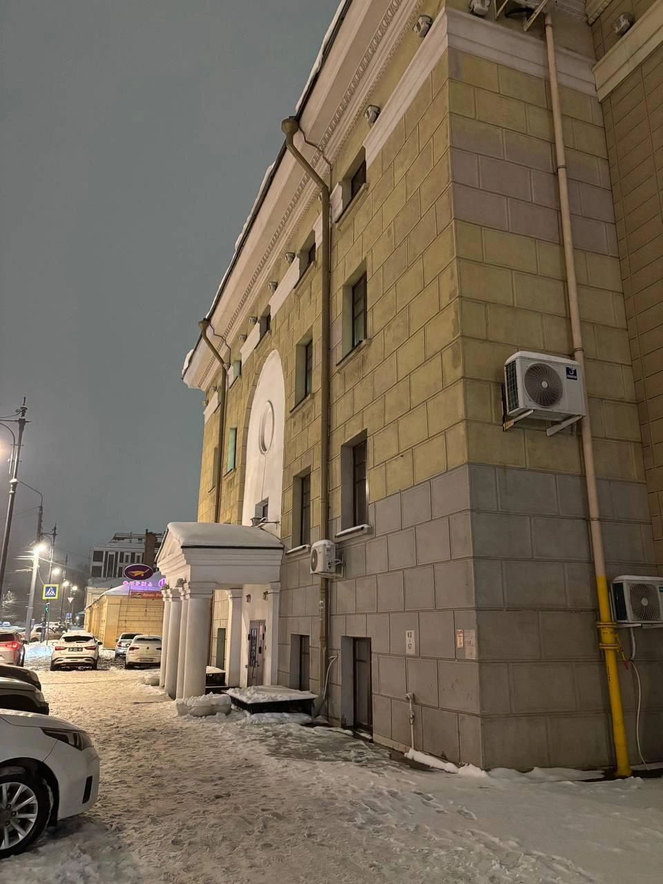 Фото, которое приложила сама министр культуры к комментарию о пожаре | Источник: Евгения Шевченко / t.me
