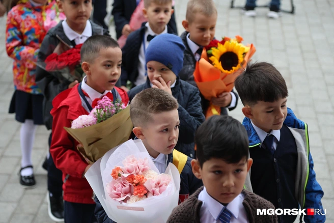 И классы начали запускать в здание | Источник: Наталья Зайцева / MGORSK.RU
