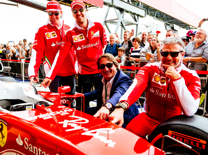 На Формулу-1 в очках Ray Ban: бренд объявил о сотрудничестве с Ferrari | marieclaire.ru
