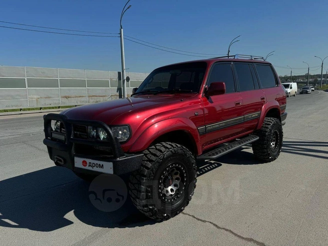 Так выглядит Toyota Land Cruiser, которую предлагают купить за 4,5 миллиона рублей | Источник: drom.ru