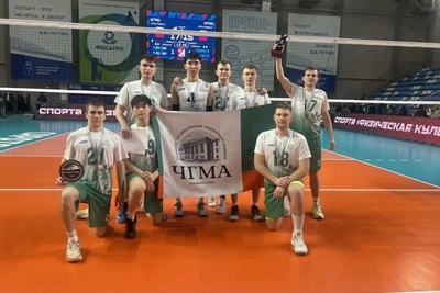 Сборная ЧГМА завоевала серебро на всероссийском фестивале в Саратове