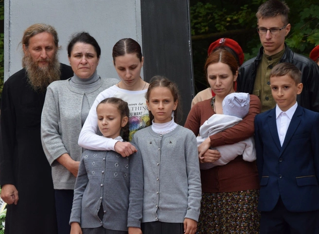 Объявлен сбор денег для многодетной семьи погорельцев из Спасского района | ya62.ru