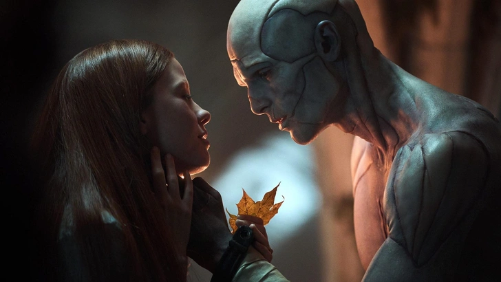 Кадр из фильма «Франкенштейн» 2025