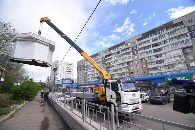 В Оренбурге на проспекте Гагарина снесли газетный киоск | Источник: мэрия Оренбурга